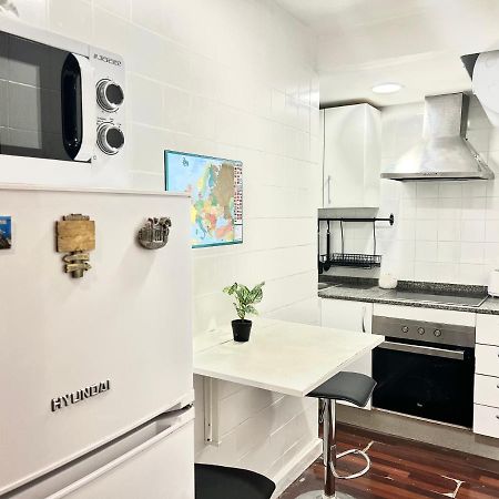 Nice Apartment Close Park Gueell 2 Barcelona Exterior photo